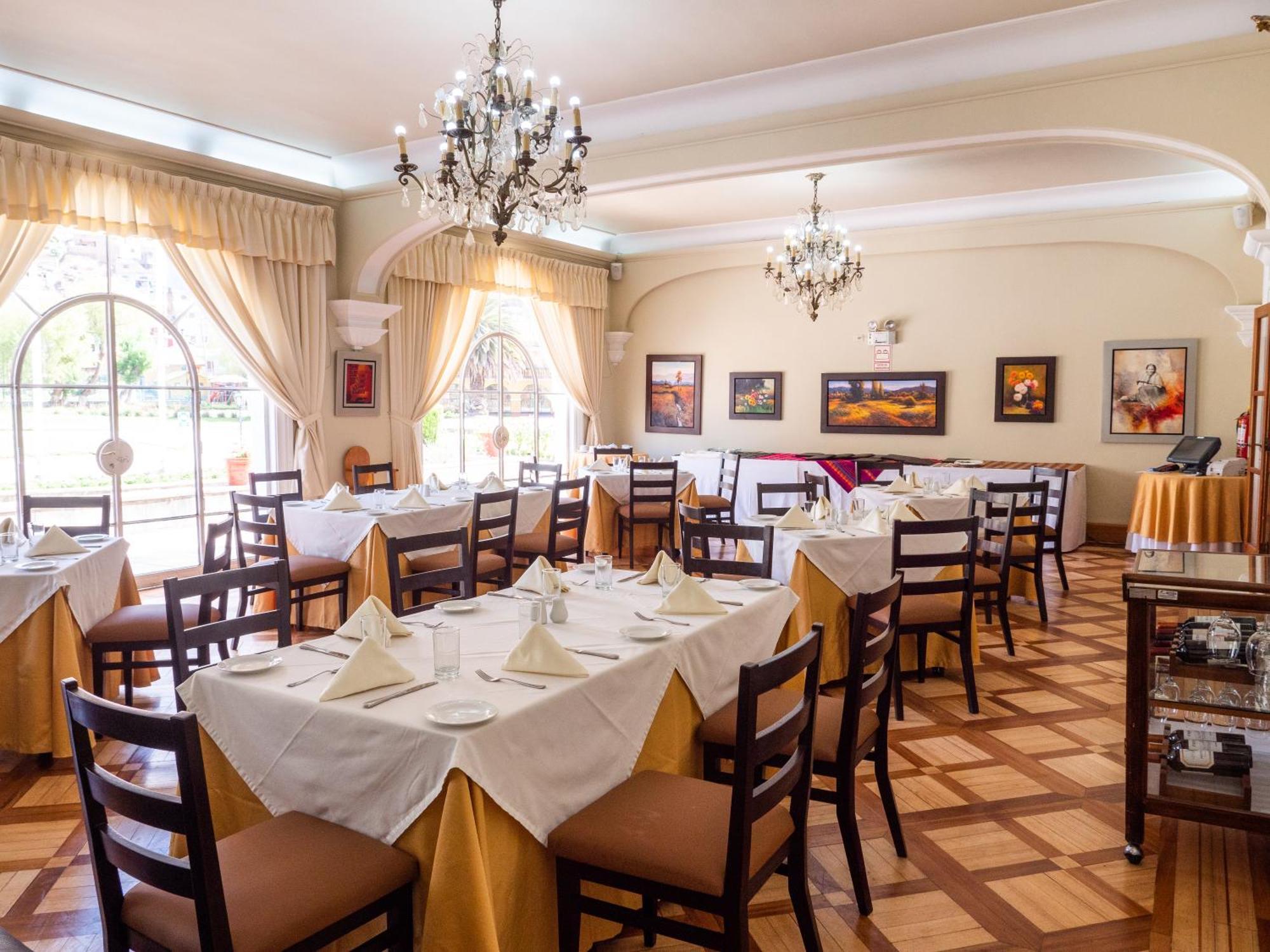 Lp Los Portales Hotel Тарма Экстерьер фото
